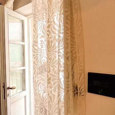 Al Bicerin Apartment, In Historical Center Of Apartment