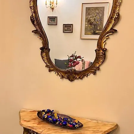 アパート Al Bicerin Apartment, In Historical Center Of トリノ