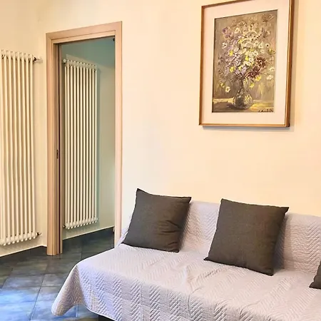 アパート Al Bicerin Apartment, In Historical Center Of *